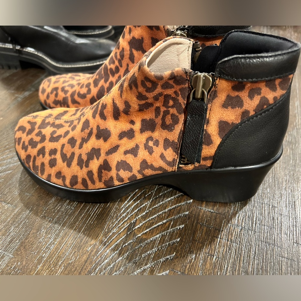 Cheetah shoes